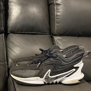 Black and White Athletic Sneakers for Basketball.